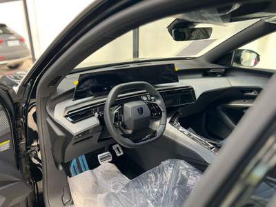 Peugeot 3008 Hybrid 145 GT e-DCS 6 Nero usata Palermo