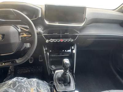Peugeot 208 5p - gt puretech 100 s&s Bianco usata Fisciano
