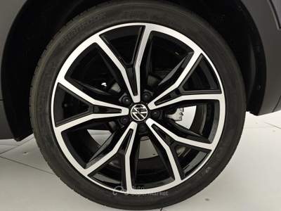 Volkswagen T-Cross 1.0 TSI 115 CV DSG R-Line Plus Grigio usata Capua