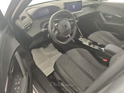Peugeot 2008 Hybrid 145cv e-DCS6 Allure auto #keyless #telecamere360° Grigio usata Spinea