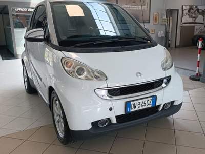 Smart ForTwo Fortwo 1.0 Passion 71cv Bianco usata Giaveno