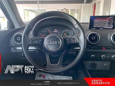 Audi A3 A3 Sportback 1.6 tdi Sport 110cv Bianco usata Marano di Napoli