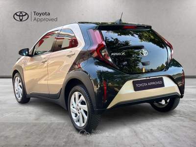 Toyota Aygo X 1.0B (72 CV) Trend S-CVT Beige usata Varese