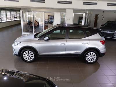 Seat Arona 1.0 ECO TSI 81KW STYLE Argento usata Figline e Incisa Valdarno