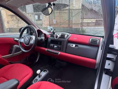 Smart ForTwo Fortwo II 1.0 mhd Pulse 71cv Bianco usata Genova