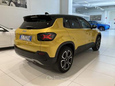 Jeep Avenger 1.2 Turbo Summit Giallo usata Fornovo di Taro