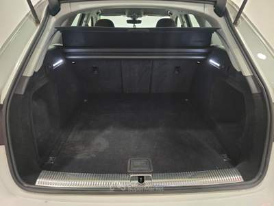 Audi A4 2.0 30 TDI BUSIN ADVAN. S TRONIC Bianco usata Caresanablot