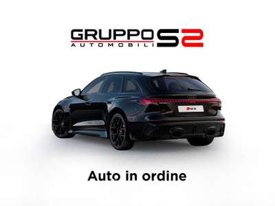 Audi RS 5 RS5 e-hybrid 639 cv quattro Tiptronic Cerchi in lega da 21" con design a 6 doppie razze, nero metallizzato, Scarico sportivo, Interni RS Nero usata Feltre
