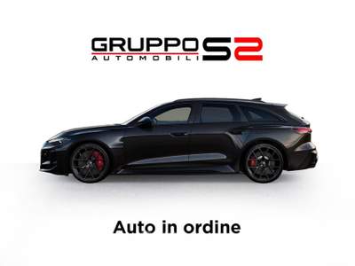 Audi RS 5 RS5 e-hybrid 639 cv quattro Tiptronic Cerchi in lega da 21" con design a 6 doppie razze, nero metallizzato, Scarico sportivo, Interni RS Nero usata Feltre
