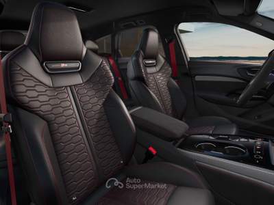 Audi RS 5 RS5 e-hybrid 639 cv quattro Tiptronic Cerchi in lega da 21" con design a 6 doppie razze, nero metallizzato, Scarico sportivo, Interni RS Nero usata Feltre