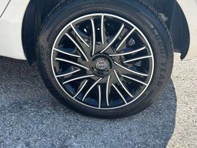 Lancia Ypsilon Ypsilon III 2021 1.0 firefly hybrid Gold s Bianco usata Sant'Omero