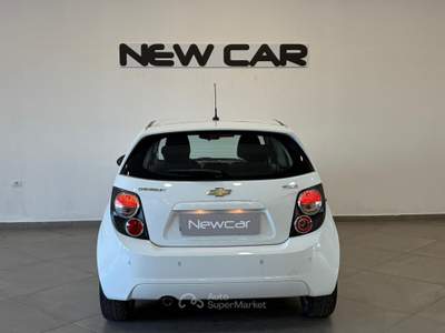 Chevrolet Aveo 1.3 D Eco Start/Stop 5p 95cv LTZ Bianco usata Caresanablot