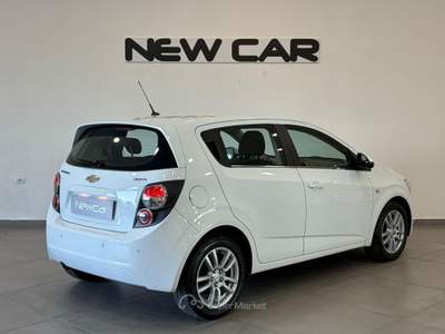 Chevrolet Aveo 1.3 D Eco Start/Stop 5p 95cv LTZ Bianco usata Caresanablot