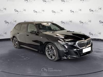 BMW Serie 5 520d 520d sDrive M Sport Tetto Gancio Adaptive Led Pelle Nero usata Serravalle