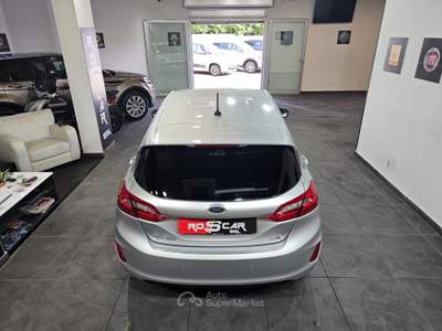 Ford Fiesta GPL 5 porte Titanium Grigio usata Qualiano