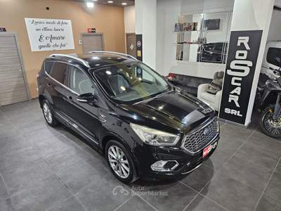 Ford Kuga Vignale 2.0 TDCI 180 CV AUTOMATICA Nero usata Qualiano