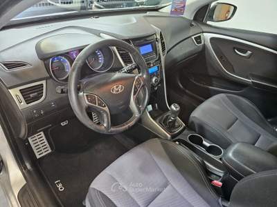 Hyundai i30 6m Style 119.000km Grigio usata Qualiano