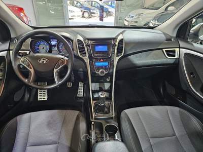 Hyundai i30 6m Style 119.000km Grigio usata Qualiano