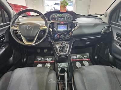 Lancia Ypsilon 1.2 69cv Ecochic GPL Gold Rosso usata Qualiano