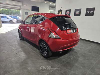Lancia Ypsilon 1.2 69cv Ecochic GPL Gold Rosso usata Qualiano