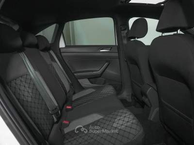 Volkswagen Taigo - 1.5 tsi R-Line 150cv dsg GN397EA Bianco usata Cantù