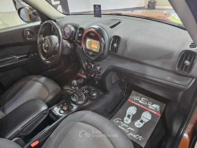 MINI One Countryman 1.5 Benzina 136cv ALL4 Arancione usata Qualiano