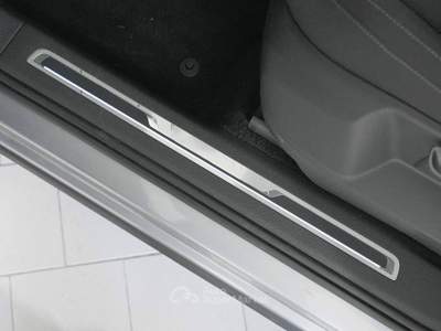 Volkswagen Tiguan Allspace - Allspace 2.0 tdi Elegance 150cv dsg | GG648TV Argento usata Cantù