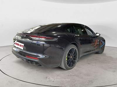 Porsche Panamera 4S E-Hybrid 560cv TETTO APRIBILE Nero usata Milano