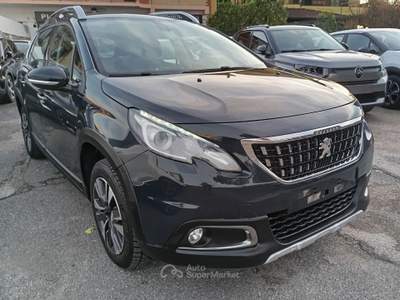 Peugeot 2008 1.2 PureTech Turbo 110CV Allure Grigio usata Giugliano in Campania