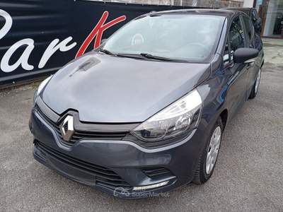 Renault Clio 5P 0.9 TCe 12V 75CV Life Grigio usata Giugliano in Campania