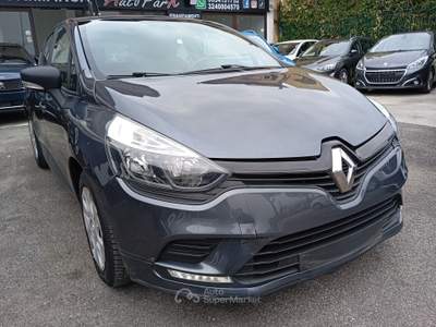 Renault Clio 5P 0.9 TCe 12V 75CV Life Grigio usata Giugliano in Campania