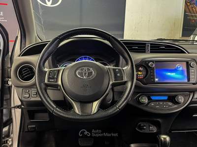 Toyota Yaris Active my16 Argento usata Saint-Christophe