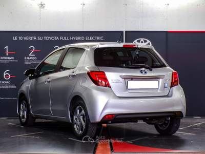 Toyota Yaris Active my16 Argento usata Saint-Christophe
