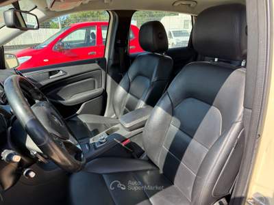 Mercedes-Benz Classe B B 180 CDI BlueEFFICIENCY Executive Beige usata Ferrara