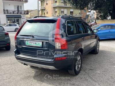 Volvo XC90 VOLVO XC90 2.4 D5 185 CV aut. AWD Executive Blu/Azzurro usata Foligno