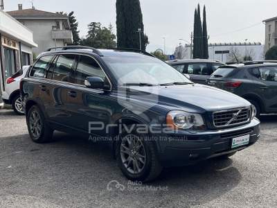 Volvo XC90 VOLVO XC90 2.4 D5 185 CV aut. AWD Executive Blu/Azzurro usata Foligno