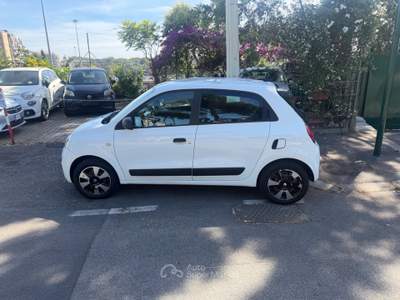 Renault Twingo 1.0 nuovo mod Intens Limited Bianco usata Roma
