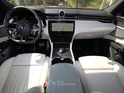 Maserati Grecale MHEV 330 CV Modena|09.2023 Nero usata Noto