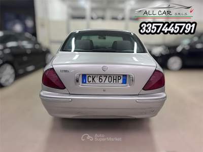 Lancia Lybra JTD cat LX Argento usata Leini