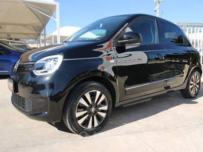 Renault Twingo Techno 22kw 17800km|2023 Nero usata Noto
