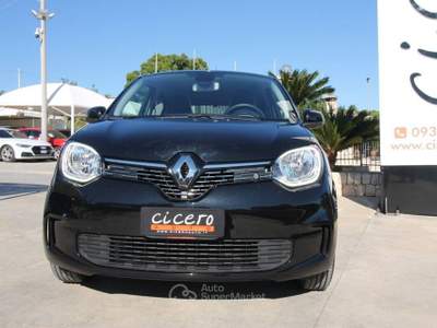 Renault Twingo Techno 22kw 17800km|2023 Nero usata Noto
