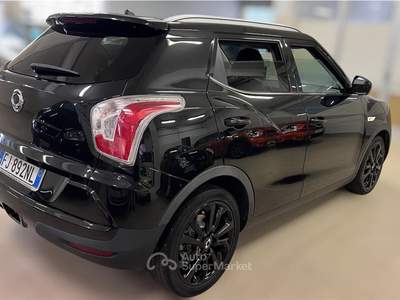 SsangYong Tivoli GO Be Hot Aebs Nero usata Leini