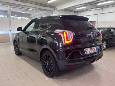 SsangYong Tivoli GO Be Hot Aebs Nero usata Leini