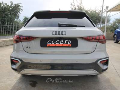 Audi A3 Allstreet 35 TFSI Identity Contrast KM0 Beige usata Noto