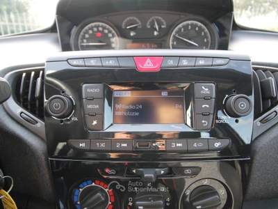 Lancia Ypsilon 1.0 5p Hybrid Silver |2022 Nero usata Noto