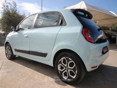 Renault Twingo Equilibre 22 kwh |10.2023 Blu/Azzurro usata Noto