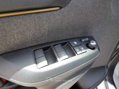 Toyota Yaris Cross E-CVT Adventure 2022 Bianco usata Noto