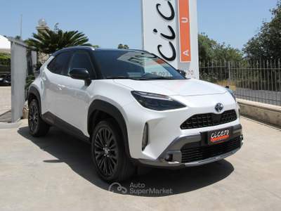 Toyota Yaris Cross E-CVT Adventure 2022 Bianco usata Noto