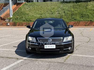 Volkswagen Phaeton VOLKSWAGEN Phaeton 3.0/240 V6 TDI DPF 4mot. tip. 5 posti Nero usata Trento