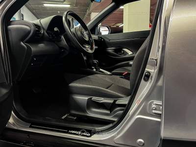 Toyota Yaris Cross Trend fwd 116cv e-cvt Argento usata Saint-Christophe